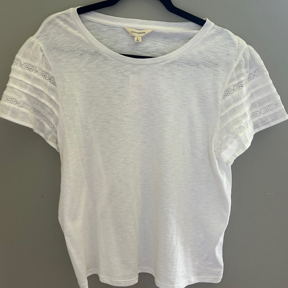 Lucky Brand White Tee - Flutter Sleeves w/ Lace Inlay Detail - Size L - NWT